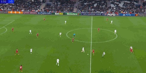 kaiyun-索博任意球破僵局，萨拉赫回归铁卫造乌龙，利物浦3-0完胜马赛