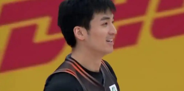 kaiyun公司-于德豪救赎！山东男篮胜江苏，克里斯两双数据，球队豪取六连胜！
