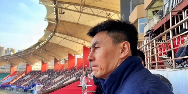 kaiyun团队-中甲俱乐部宁波队选帅看好李玮锋，已跟他正式接触谈判，值得期待